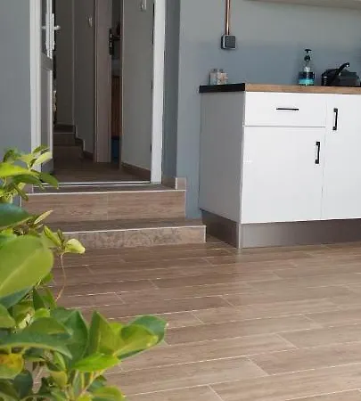 Spartines Apartment *